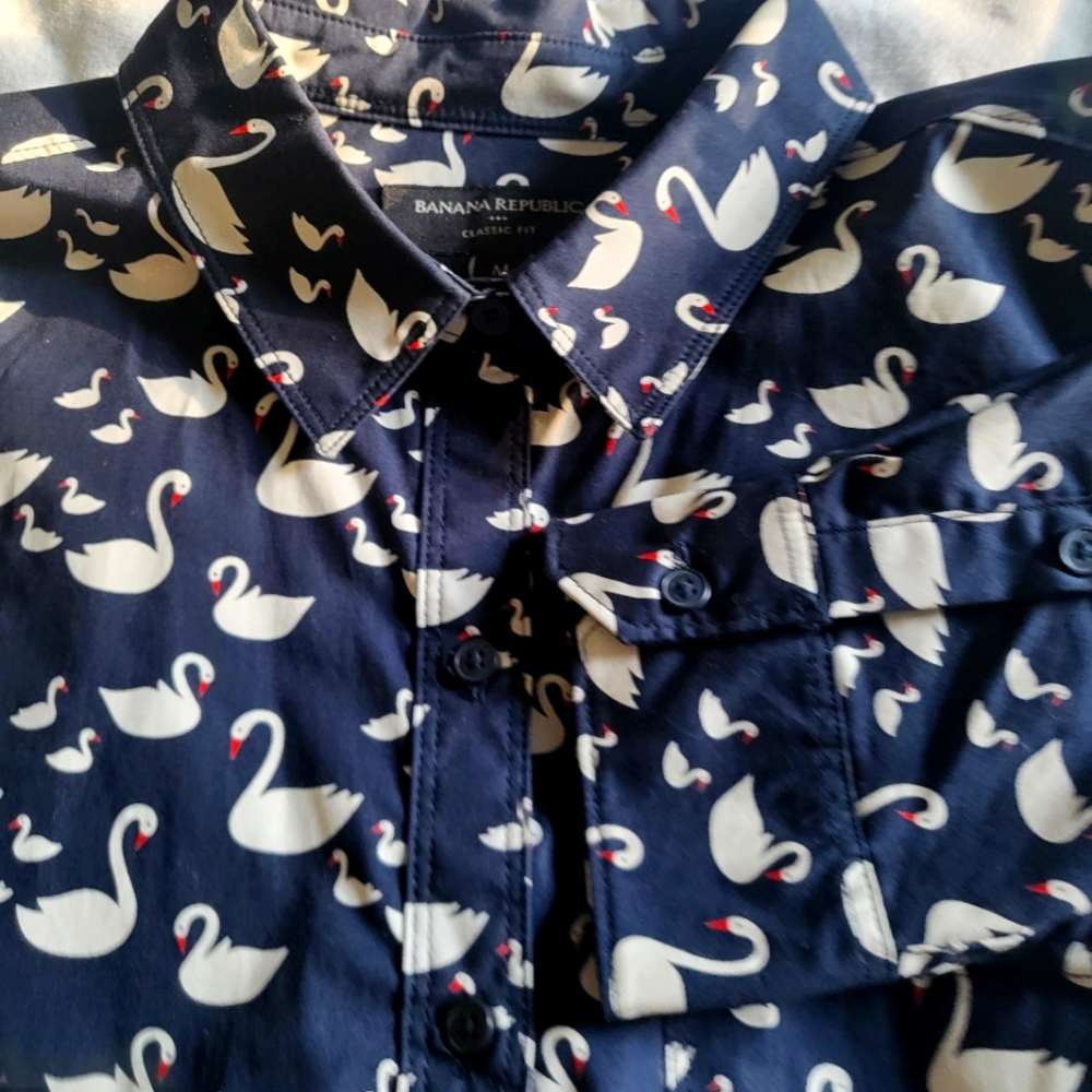 Banana Republic Swan Novelty Print Button Down Shirt - Size M